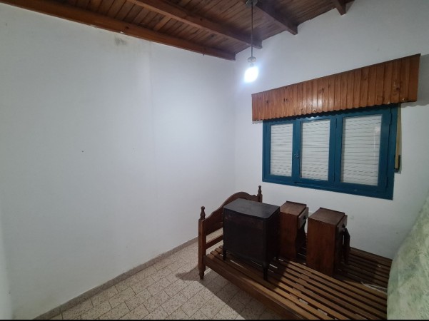 Local comercial y vivienda sobre Av. 79