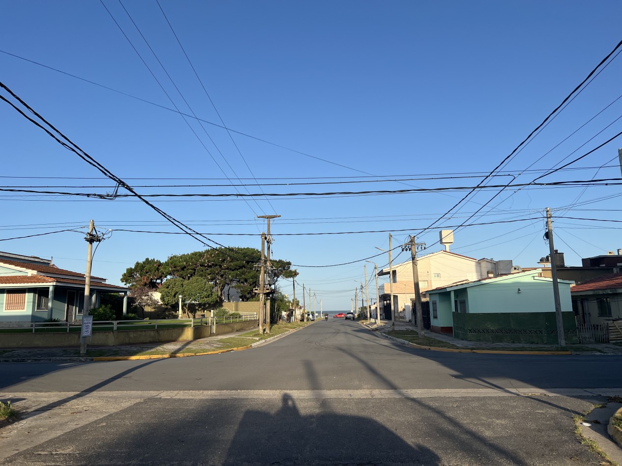 DUPLEX independiente a metros de la playa !