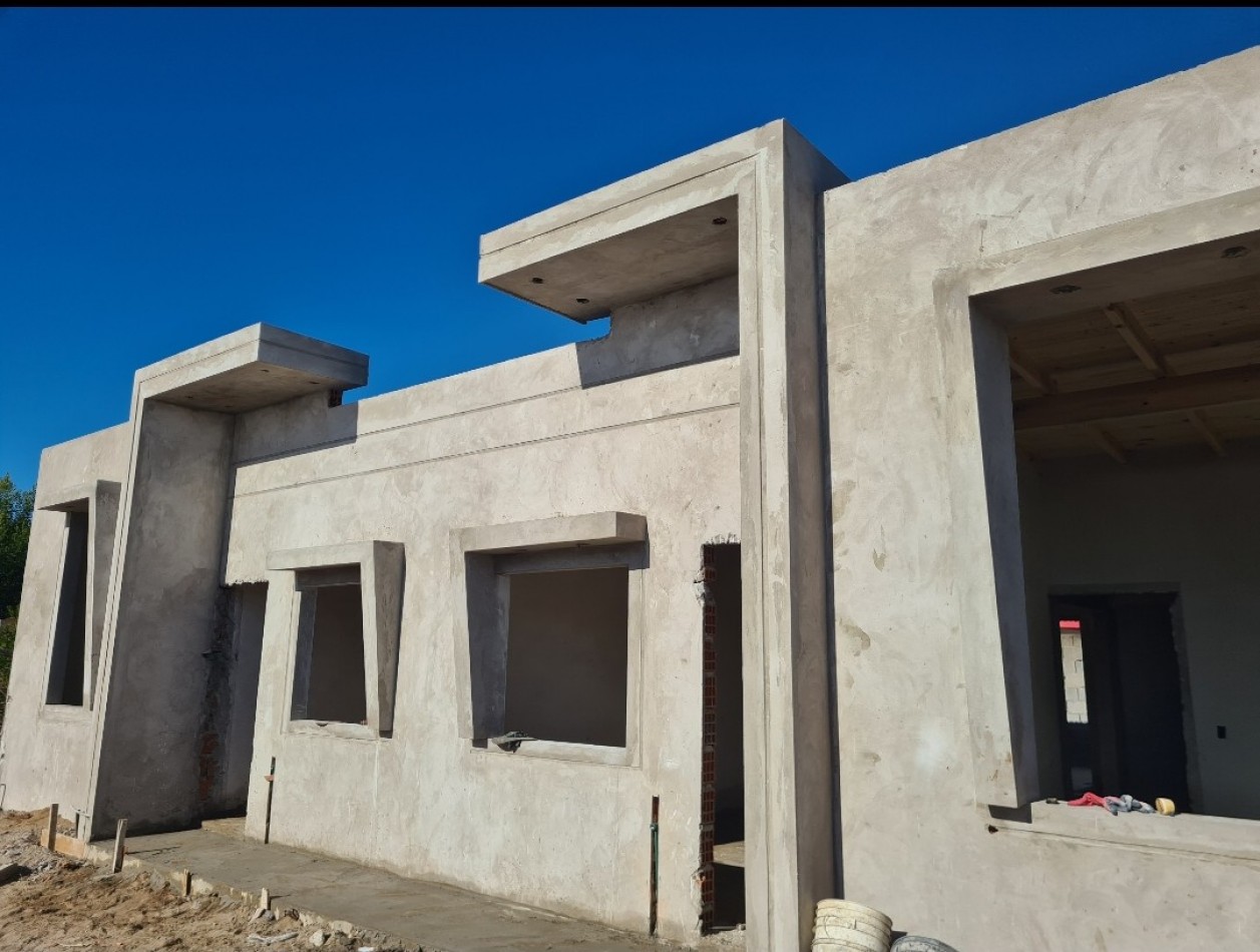 CHALET en POZO (ph)