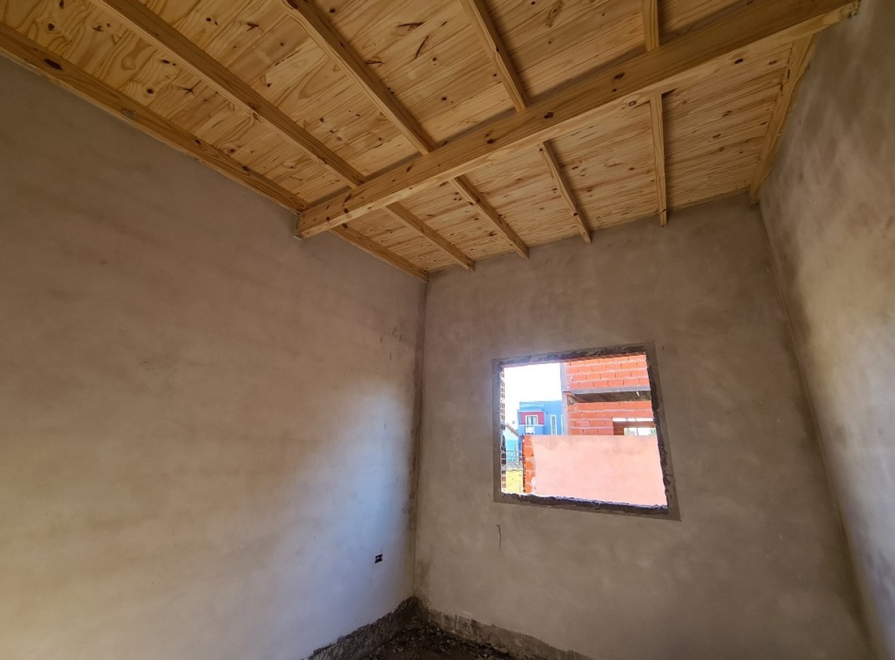 CASA 4 AMBIENTES (POZO/ph)