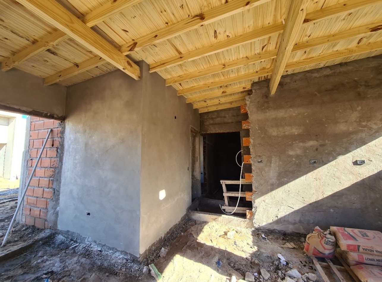 CASA 4 AMBIENTES (POZO/ph)