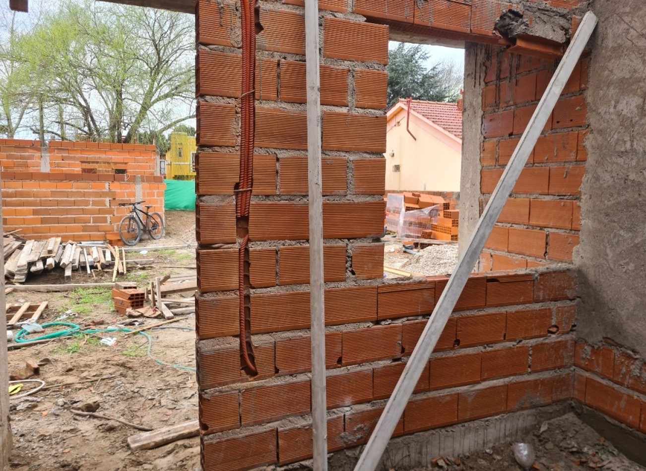 CHALET EN OBRA