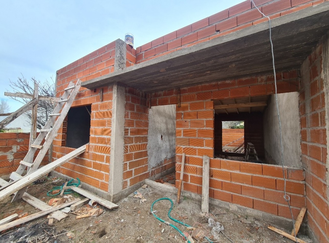 CHALET EN OBRA