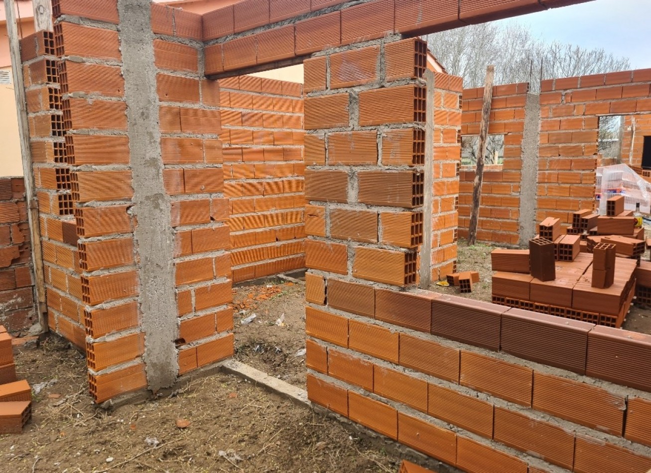 CHALET EN OBRA