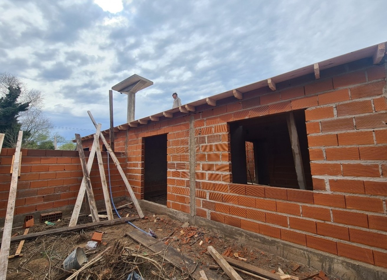CHALET EN OBRA