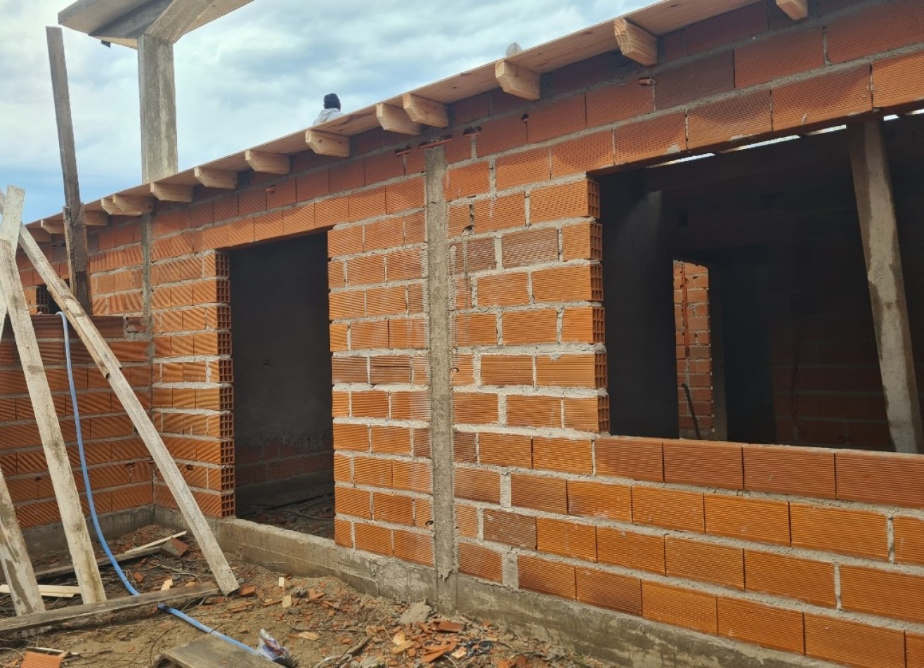 CHALET EN OBRA