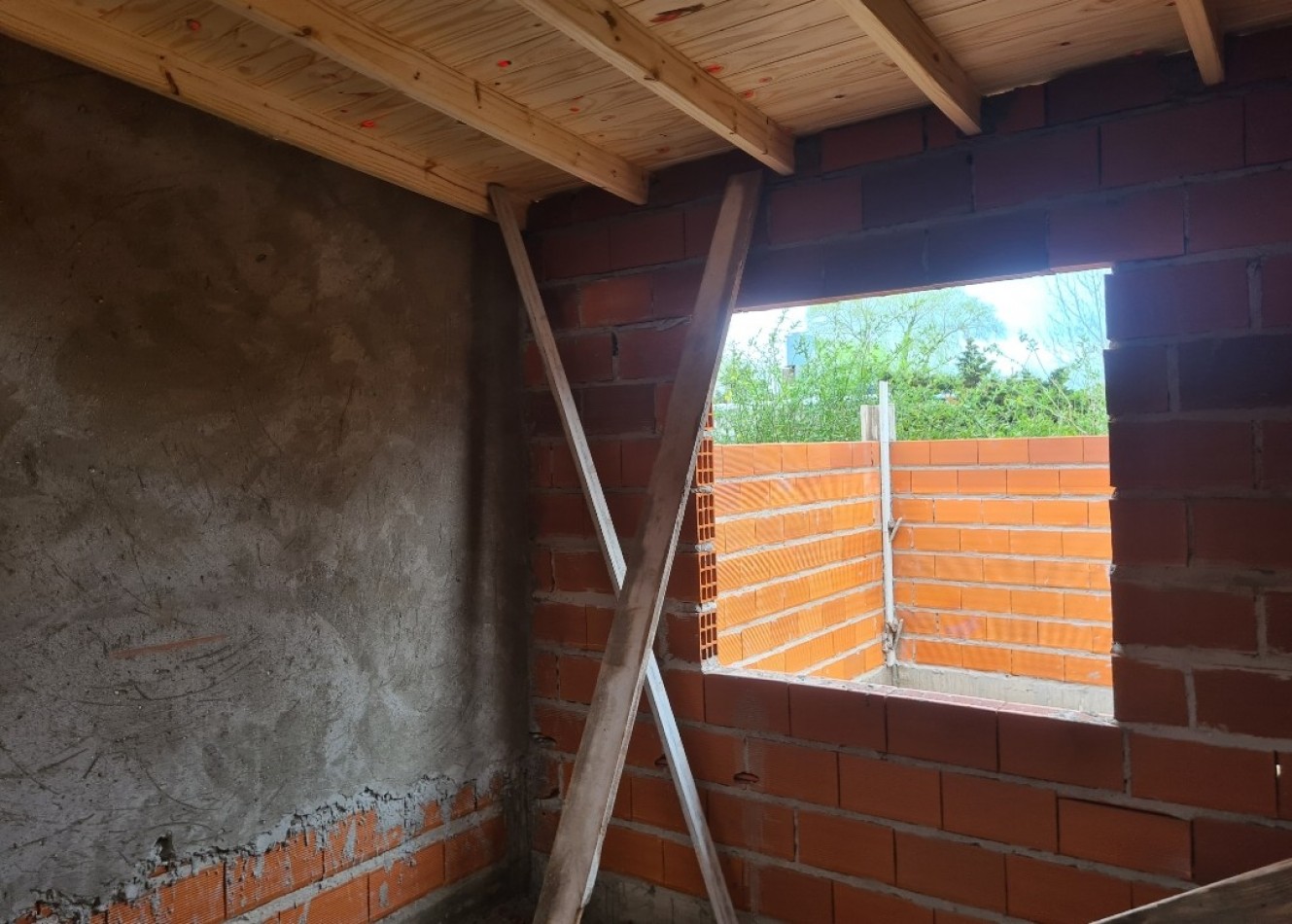 CHALET EN OBRA