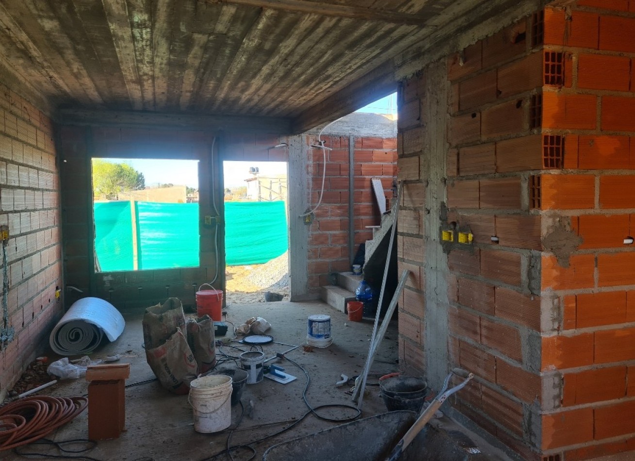 MODERNO DUPLEX (obra de pozo)