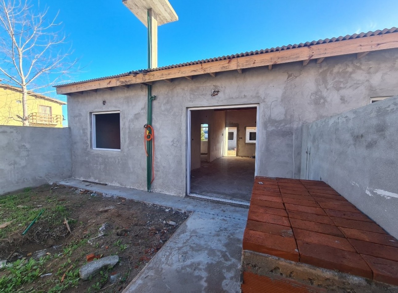 CHALET en POZO (ph)