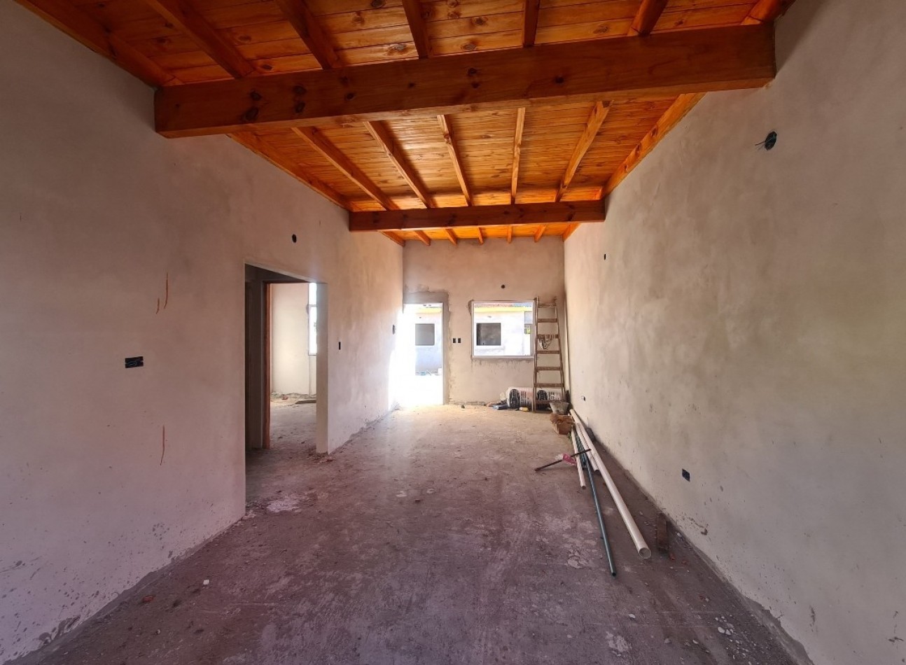 CHALET en POZO (ph)