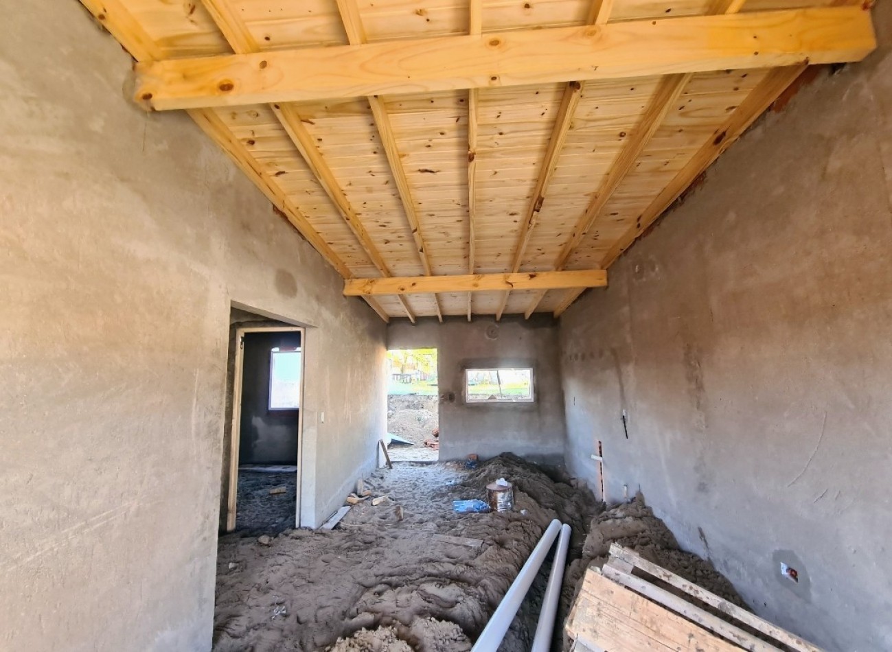 CHALET a estrenar en Mar del Tuyu