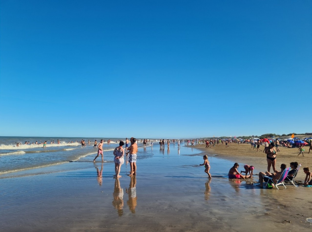 DUPLEX de 3,5 AMBIENTES EN MAR DEL TUYU