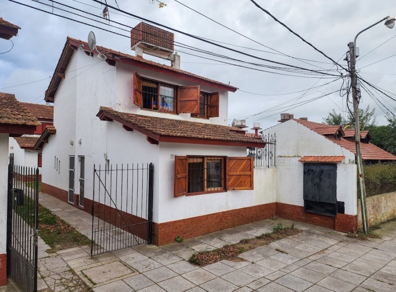 DUPLEX de 3 AMBIENTES AL FRENTE