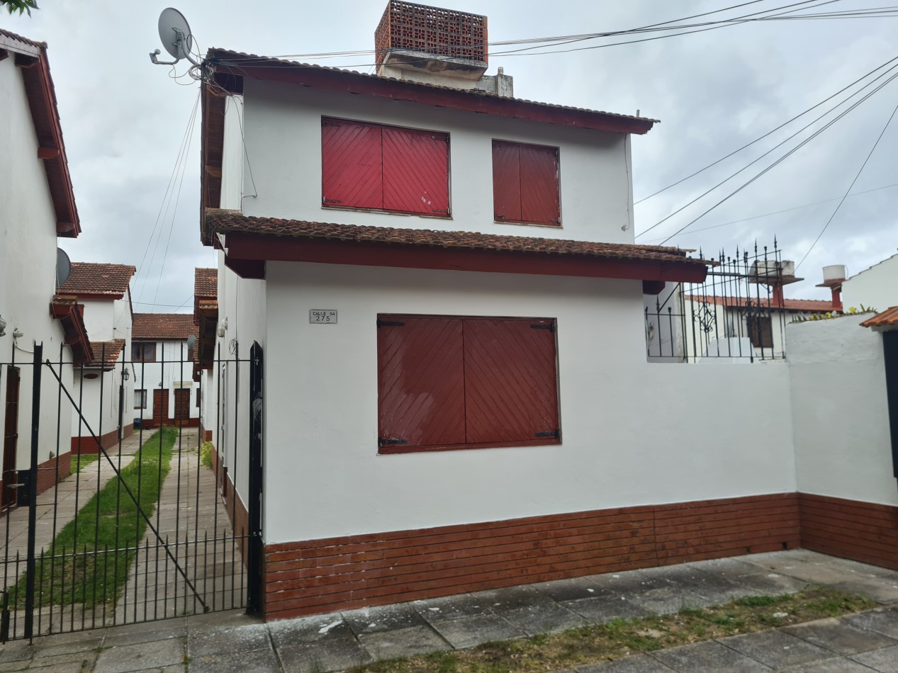 DUPLEX de 3 AMBIENTES AL FRENTE