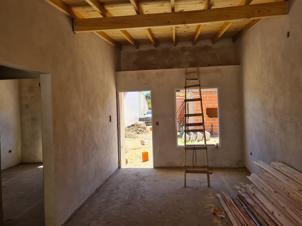 CHALET a estrenar en Mar del Tuyu