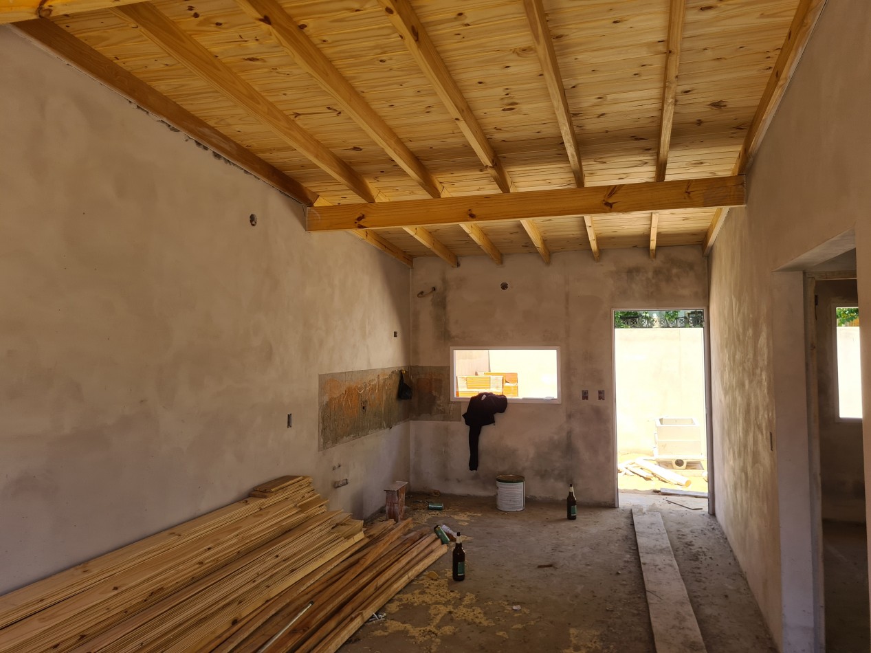 CHALET a estrenar en Mar del Tuyu