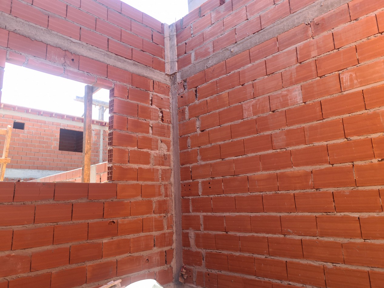 CHALET 3 ambientes en construccion