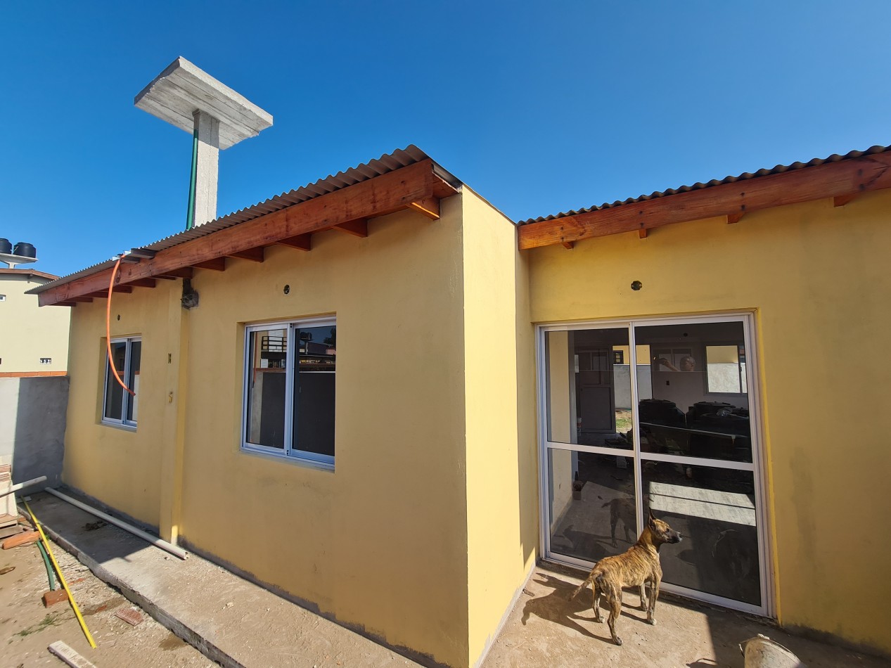 CASA 4 AMBIENTES (ph)