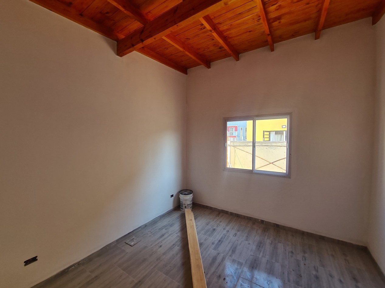 CASA 4 AMBIENTES (ph)