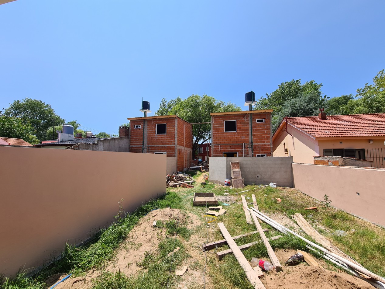 DUPLEX 3 AMBIENTES EN DESARROLLO