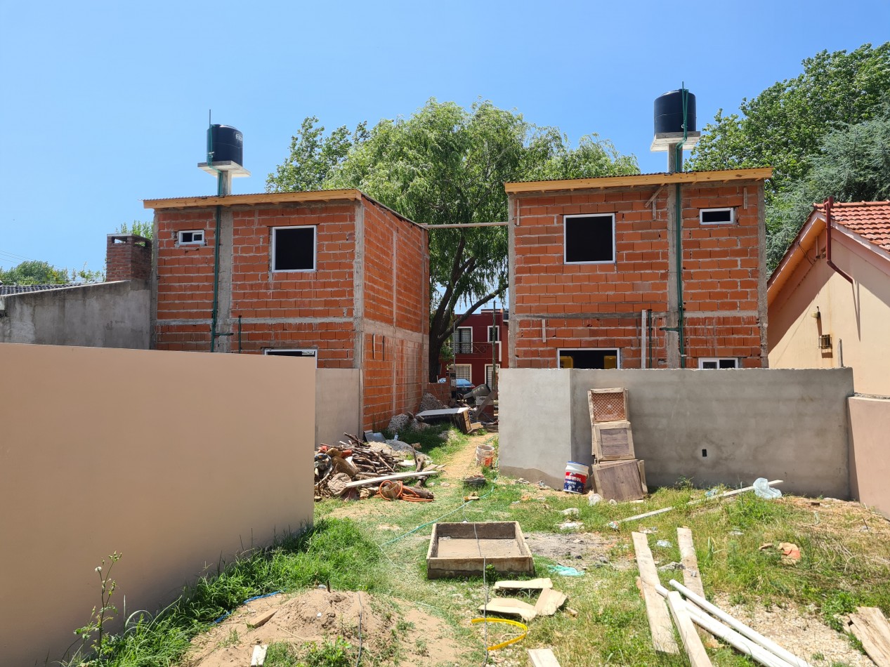 DUPLEX 3 AMBIENTES EN DESARROLLO