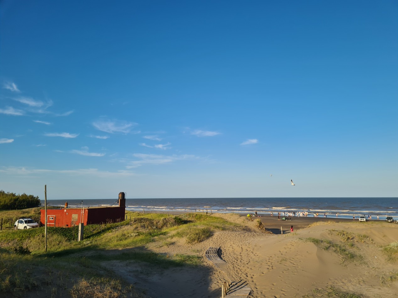 AMPLIO LOTE EN PLAYA GRANDE - SAN CLEMENTE