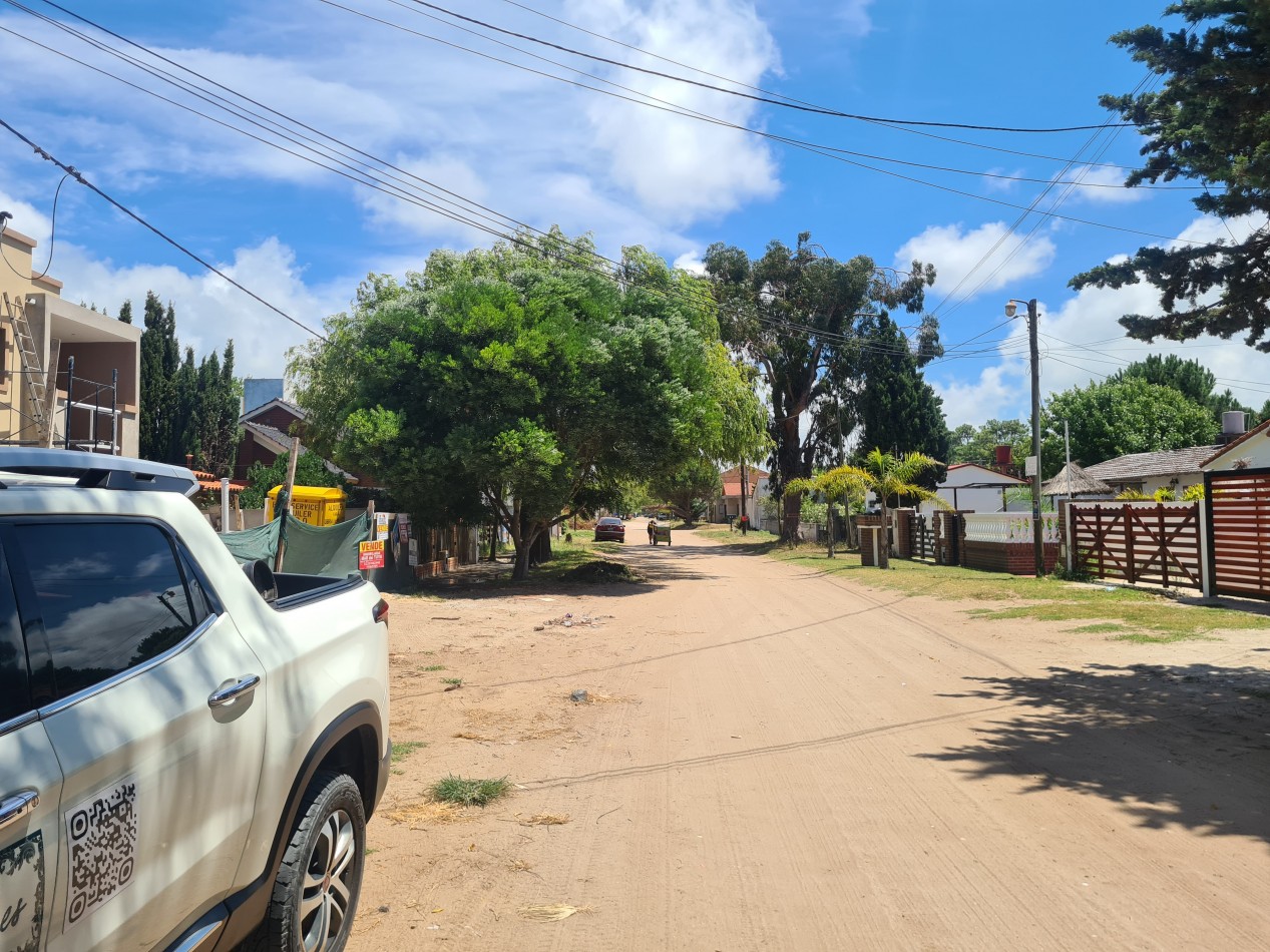 DUPLEX 4 AMBIENTES AL FRENTE, INDEPENDIENTE - LISTO PARA ESCRITURAR