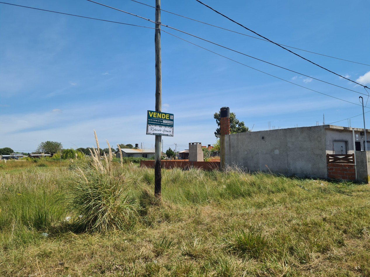 Oportunidad para constructores- 2 lotes linderos en Mar del Tuyu