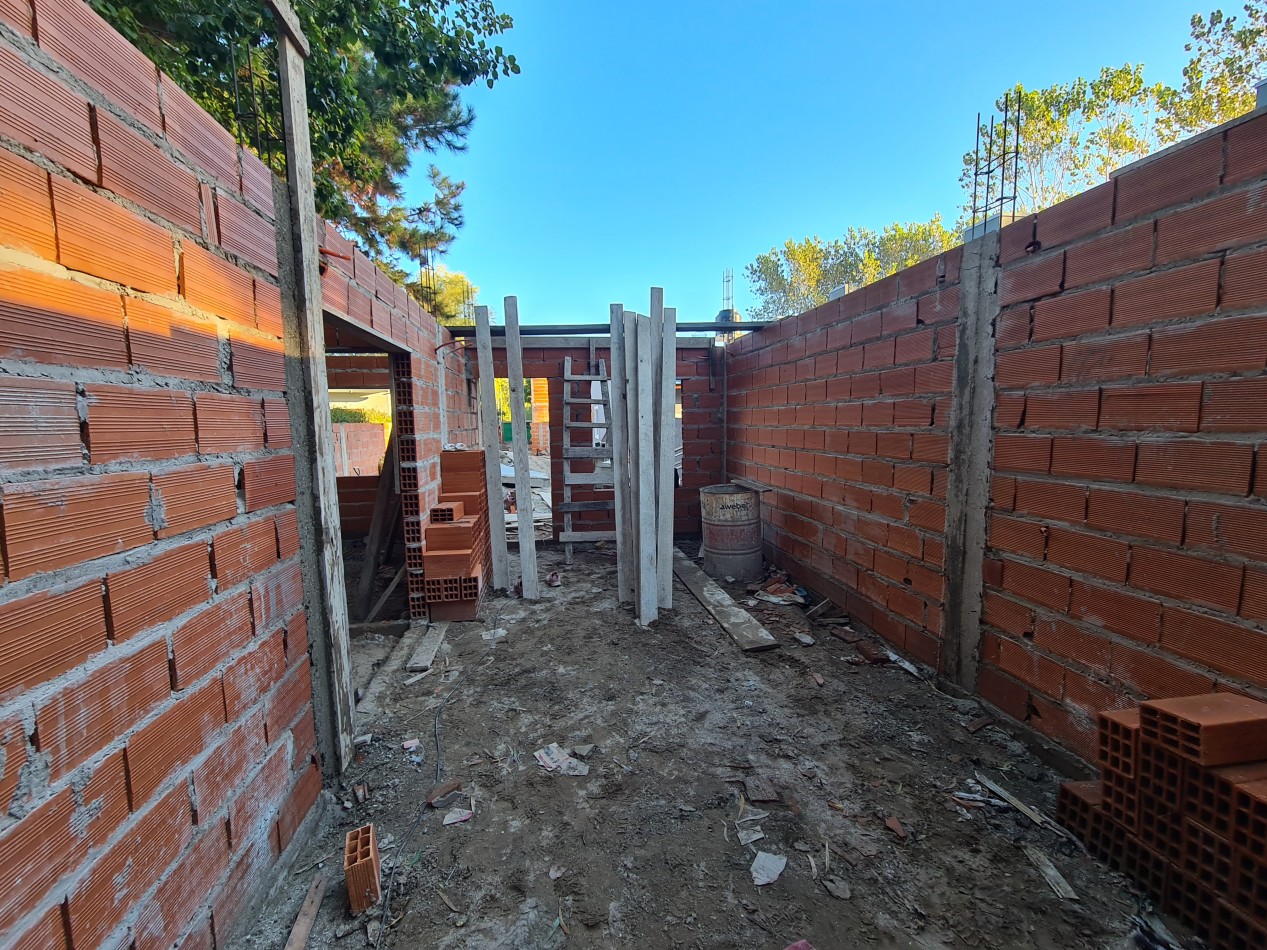 CHALET (ph) 3 AMBIENTES (POZO)