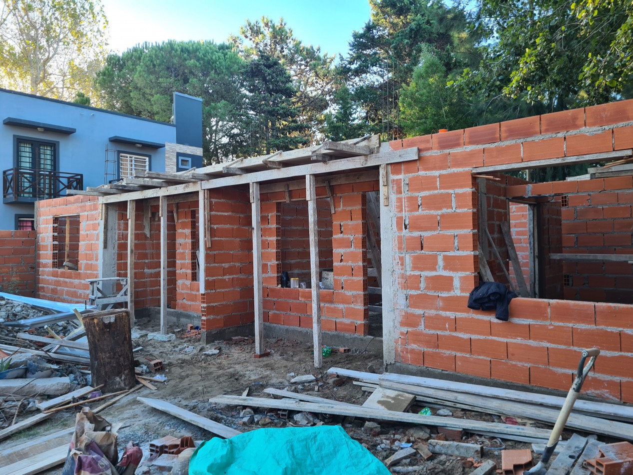 CHALET (ph) 3 AMBIENTES (POZO)