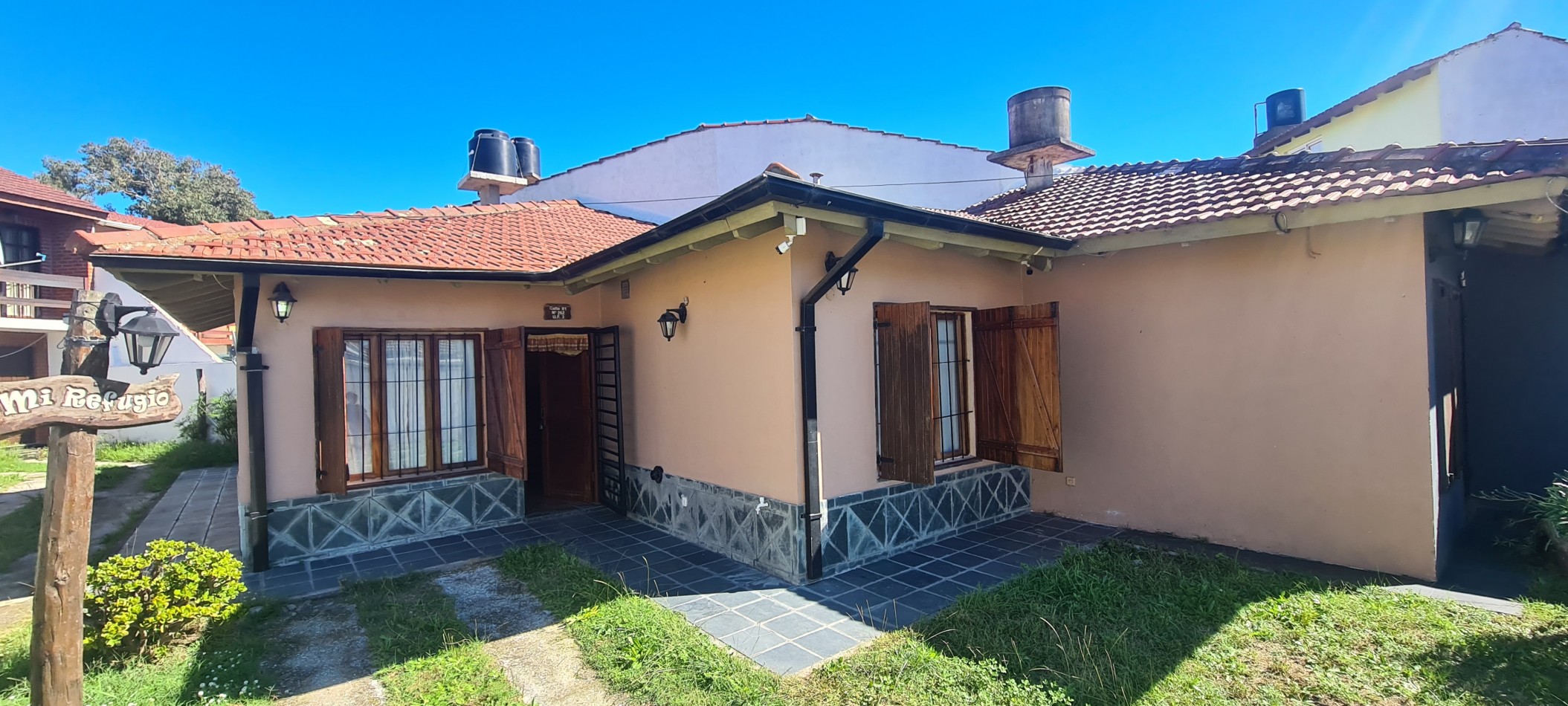 HERMOSO CHALET (ph) DE 3 AMBIENTES A 250 MTS DE LA PLAYA