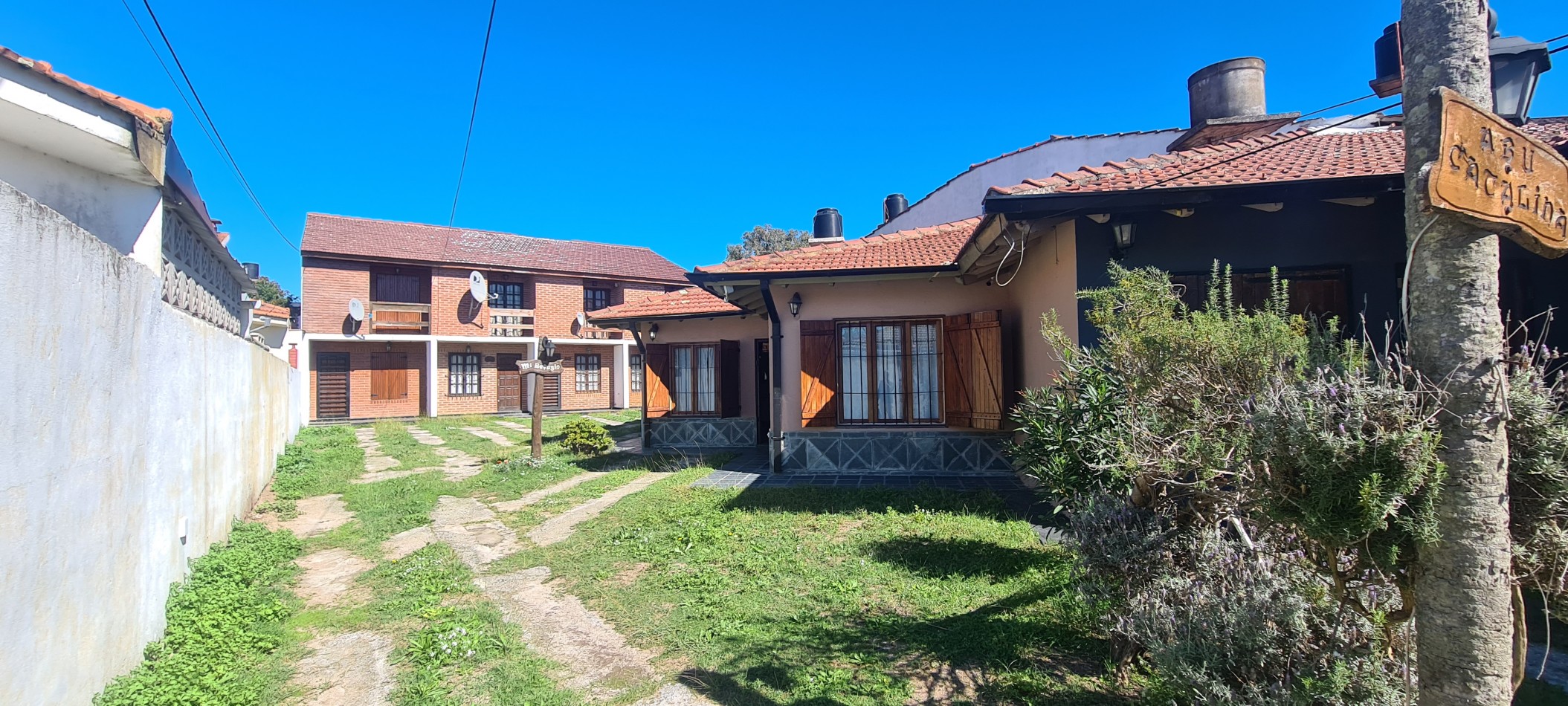 HERMOSO CHALET (ph) DE 3 AMBIENTES A 250 MTS DE LA PLAYA