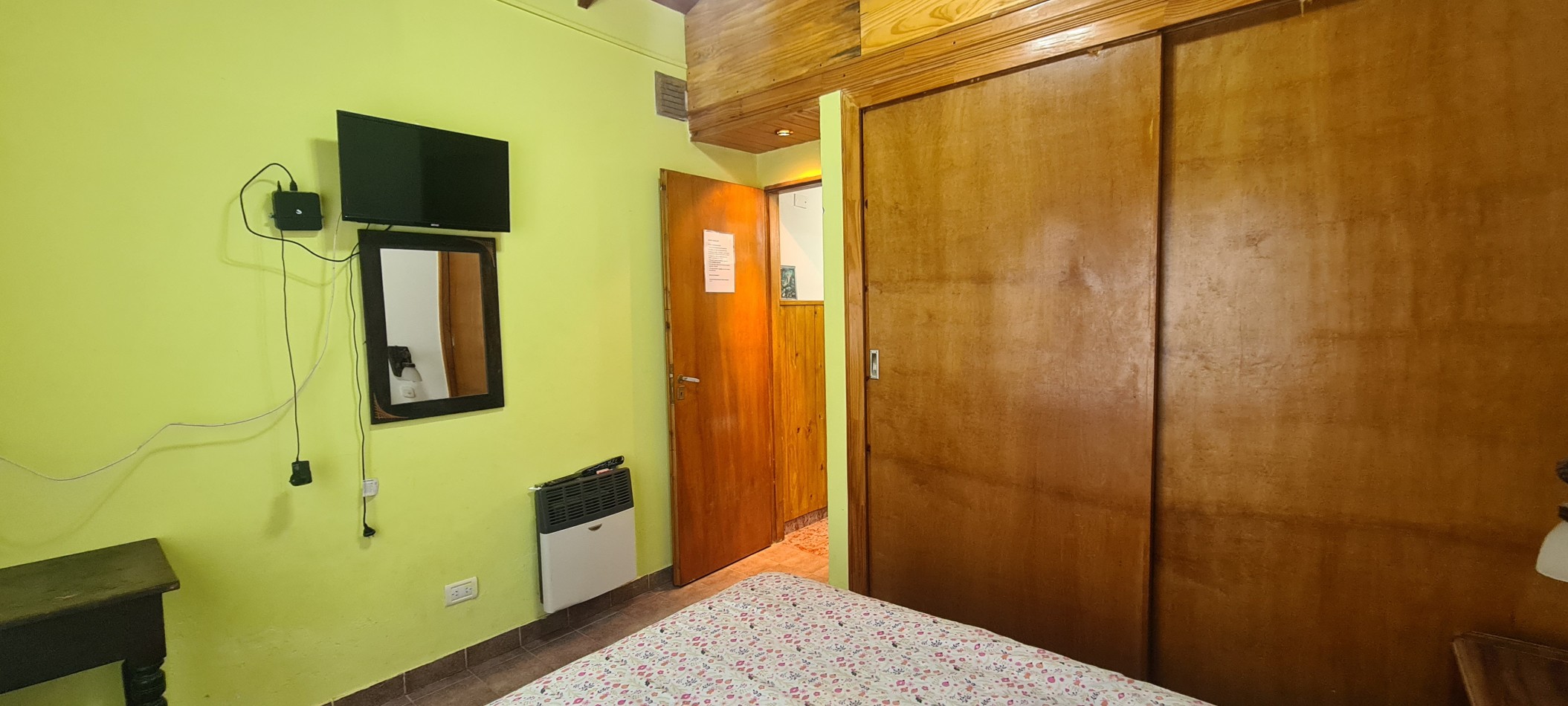 HERMOSO CHALET (ph) DE 3 AMBIENTES A 250 MTS DE LA PLAYA