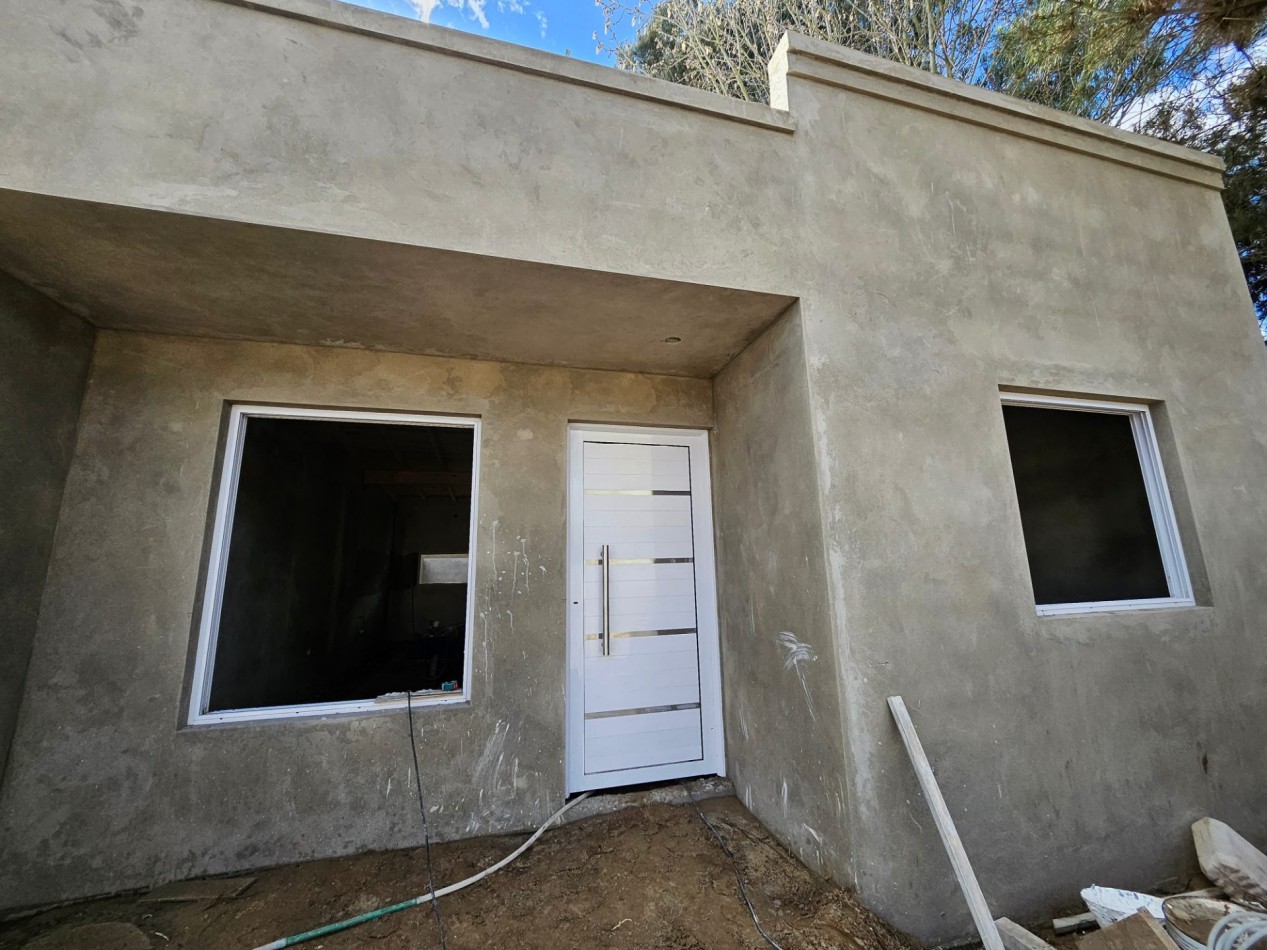 CHALET (ph) 3 ambientes a estrenar