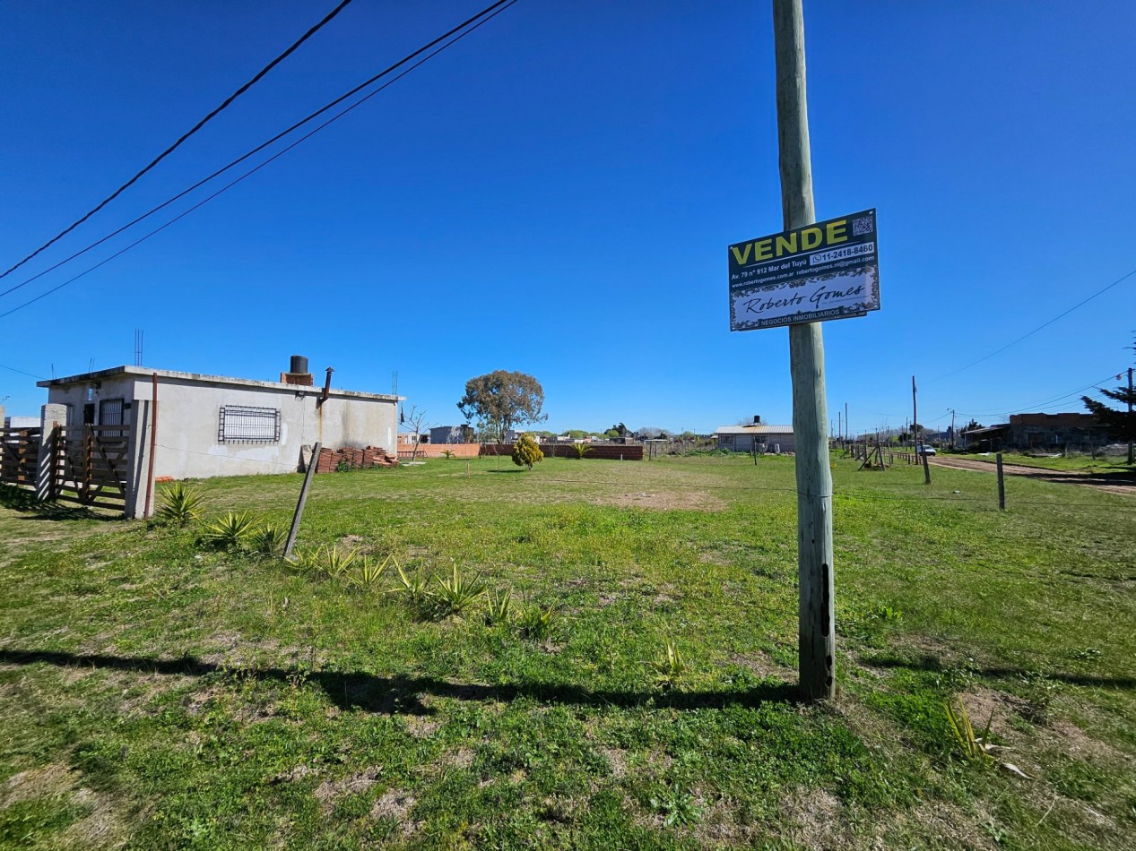 LOTE EN ESQUINA EN VENTA- 9 Y 64 MAR DEL TUYU