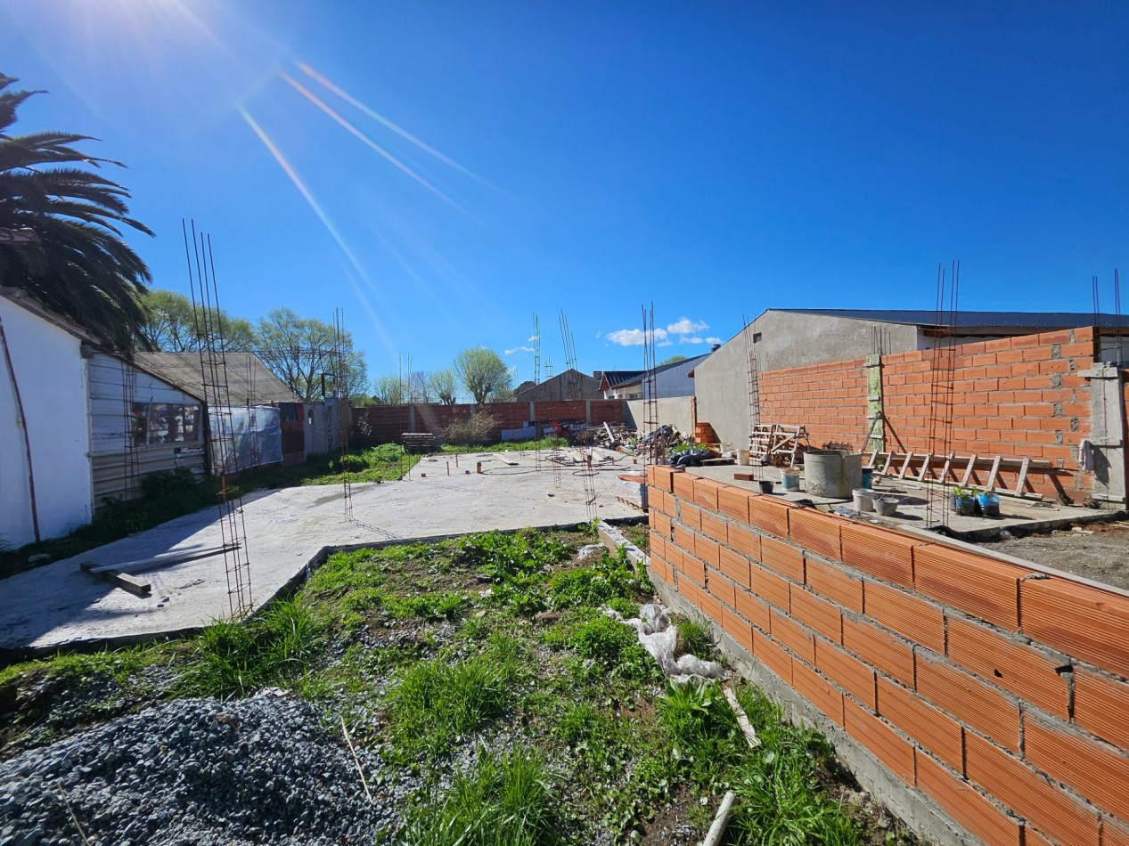 VENTA EN POZO- UNIDADES CON 1/2 TERRENO A 100 MTS DE AV.79