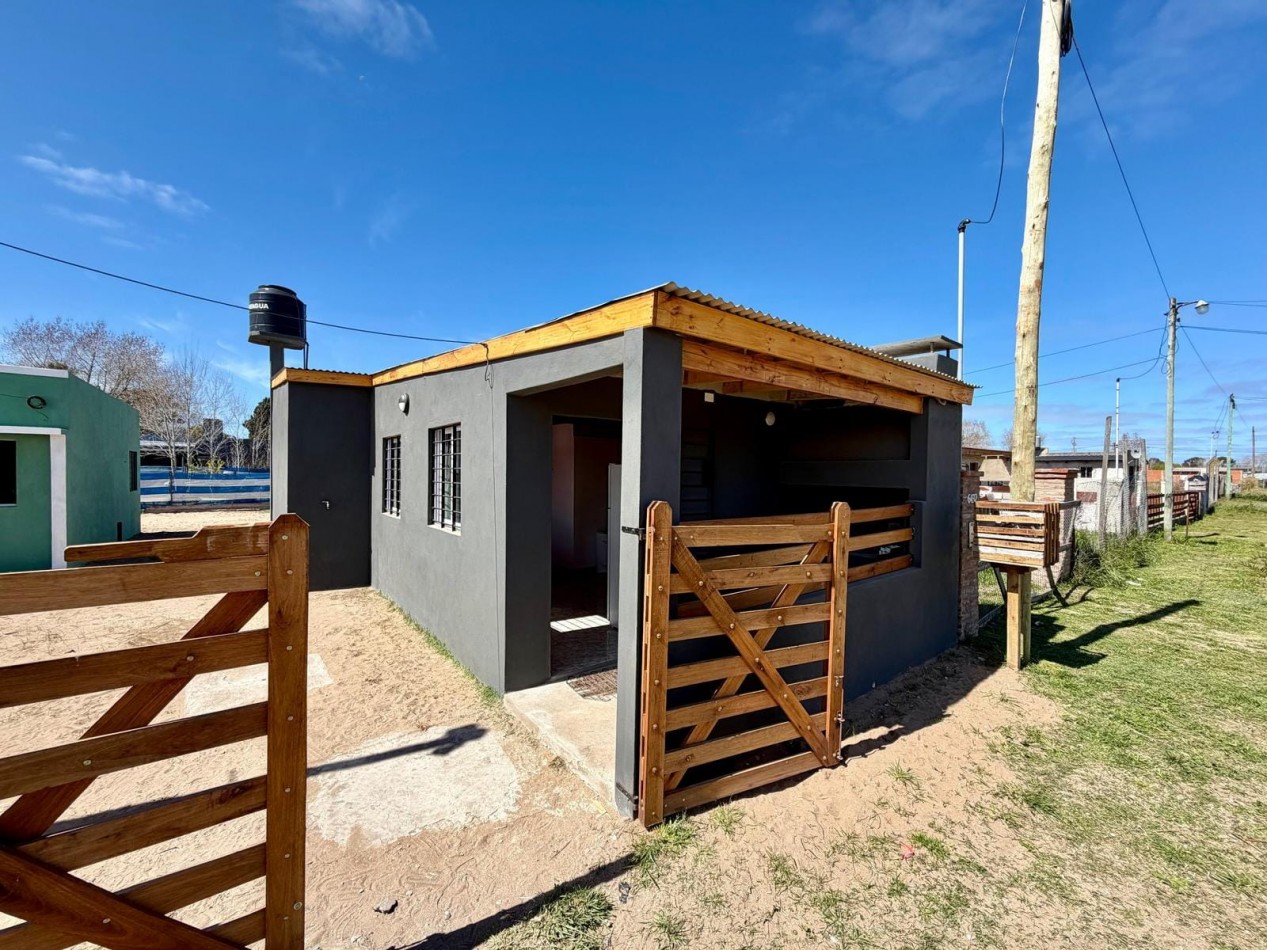 Oportunidad en MAR DEL TUYU - 2 CHALET en BLOCK