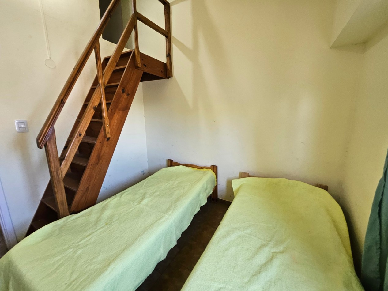 DUPLEX 3 ambientes con GAS NATURAL Y CLOACAS - SANTA TERESITA