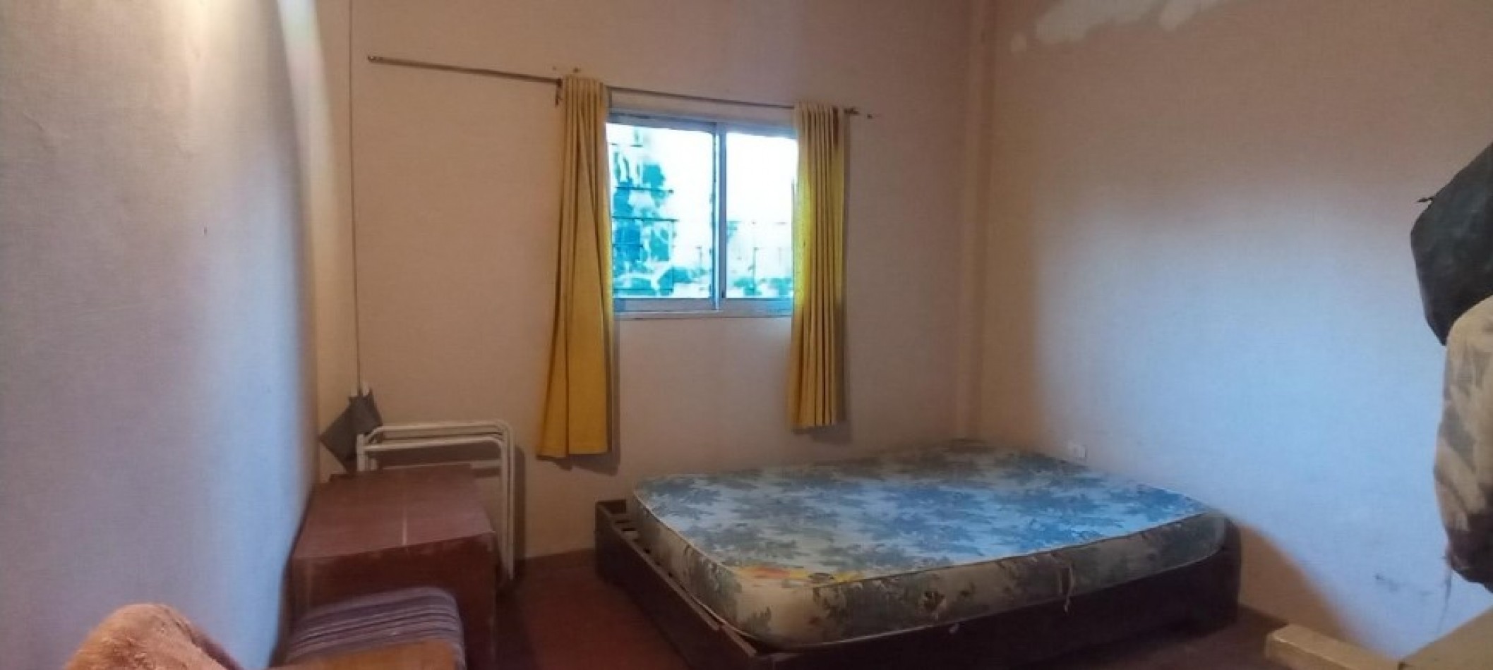 AMPLIO LOTE con 2 departamentos - SANTA TERESITA