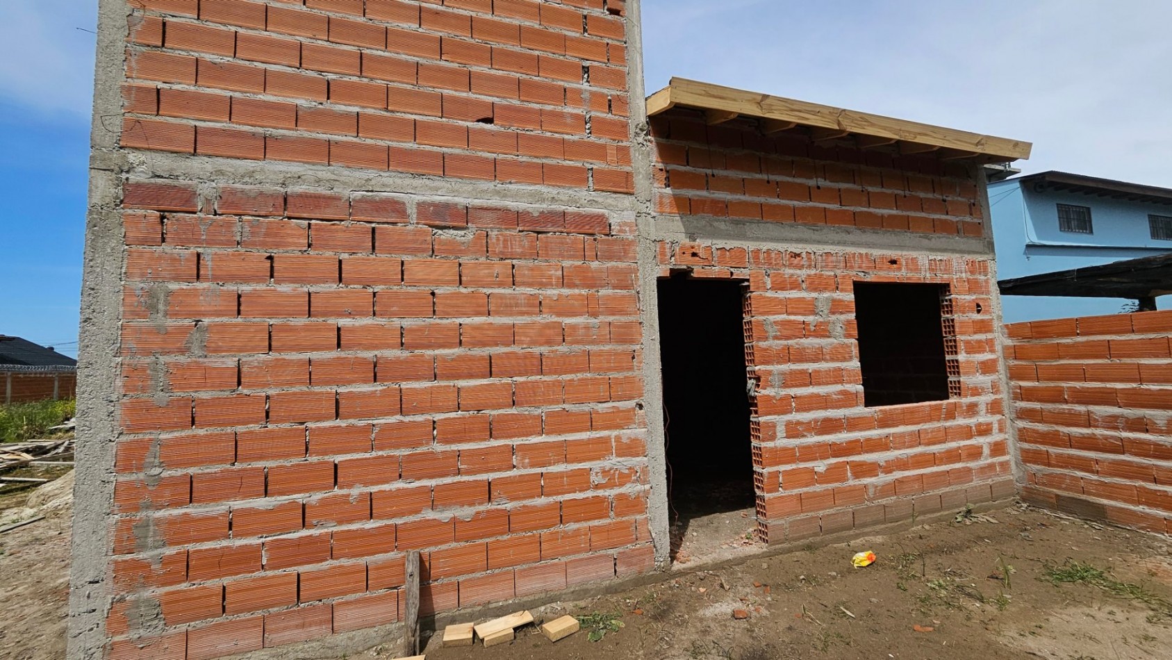 DUPLEX a estrenar en MAR DEL TUYU - ¡EXCELENTE UBICACION!
