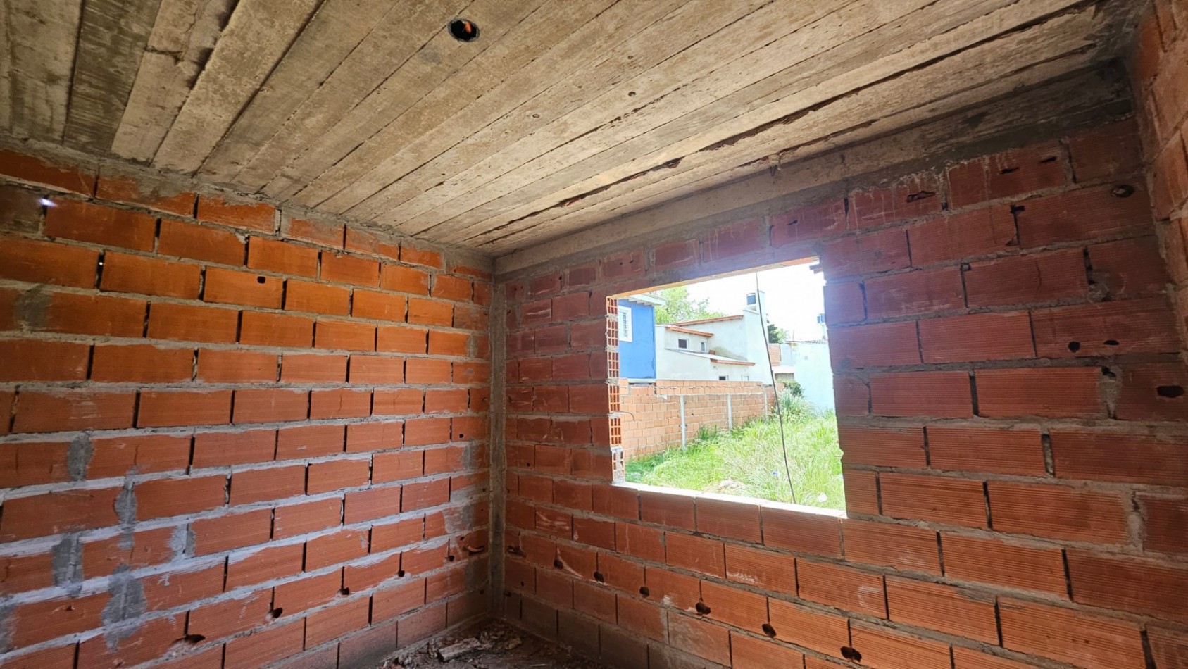 DUPLEX a estrenar en MAR DEL TUYU - ¡EXCELENTE UBICACION!