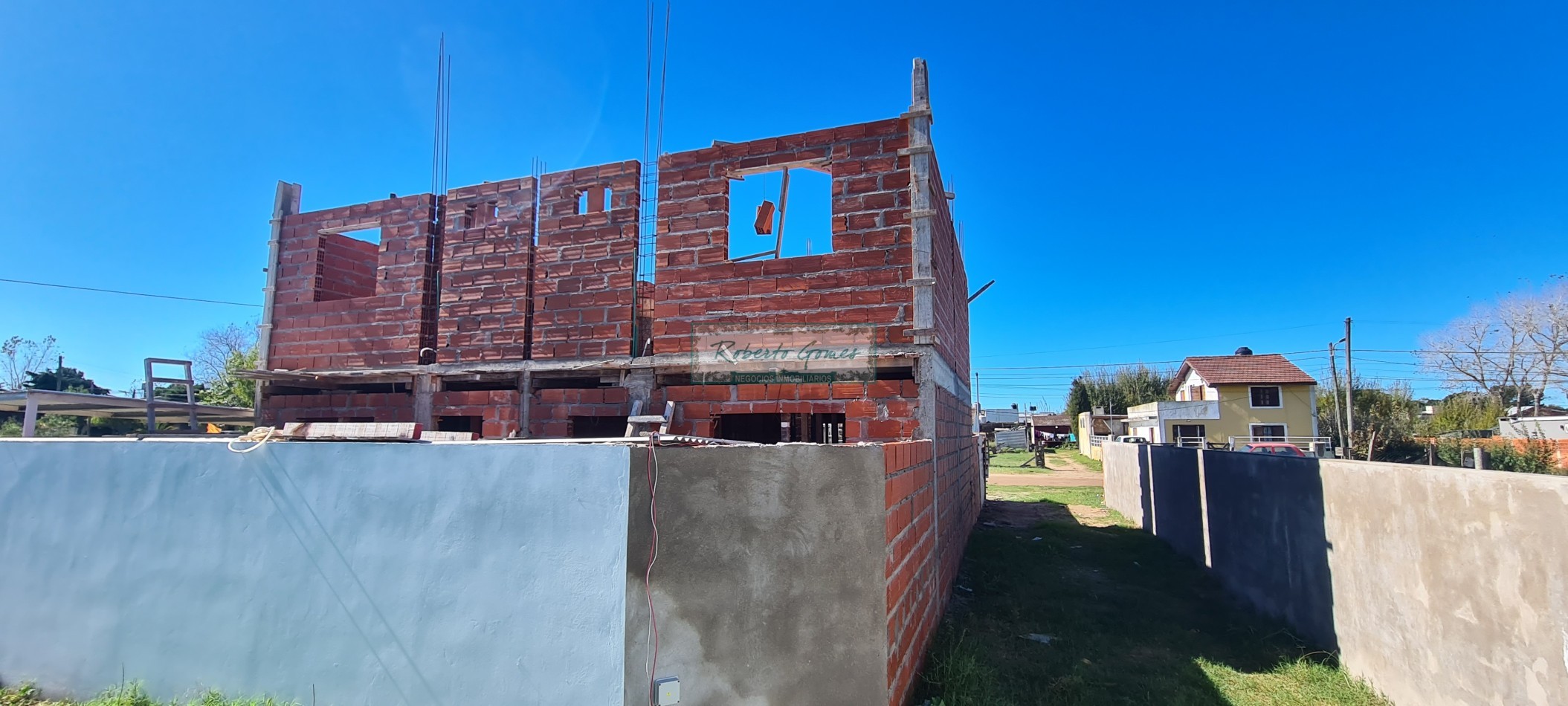 DUPLEX en MAR DEL TUYU con financiacion