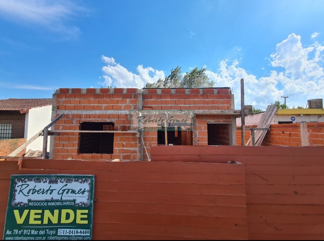 VENTA DE CHALET (de pozo) en linda zona de playas