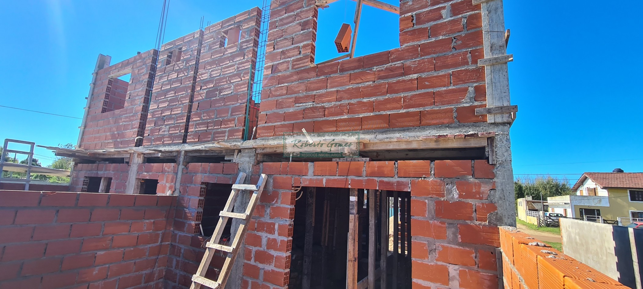 DUPLEX en MAR DEL TUYU con financiacion