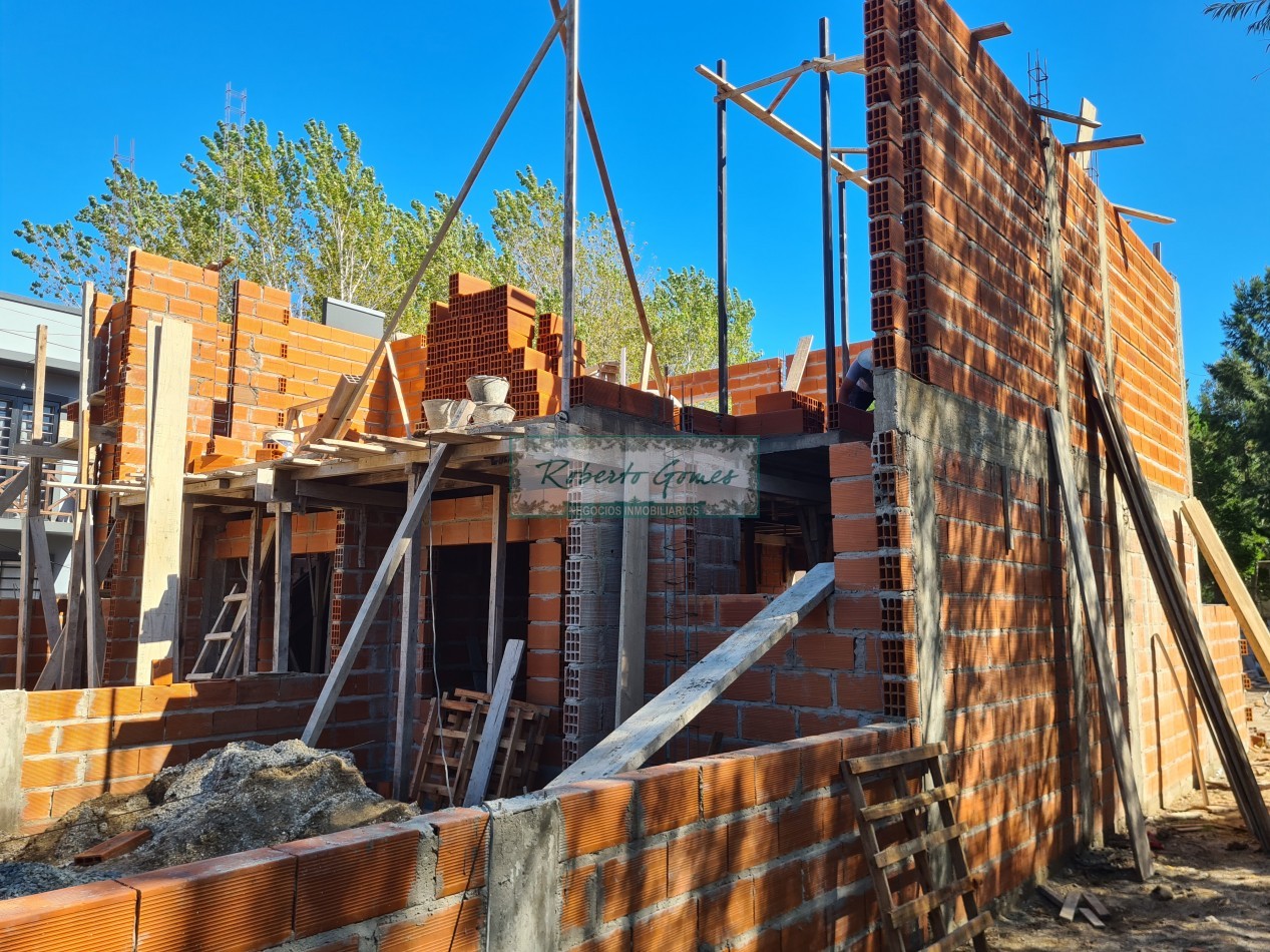 DUPLEX 3 amb. a mts terminal mar del Tuyu