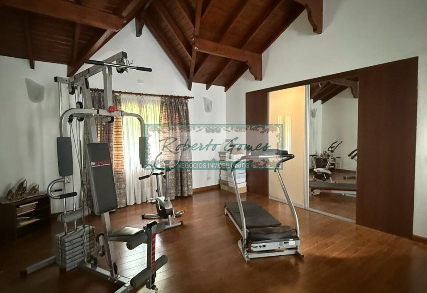 Espectacular casa con enorme terreno