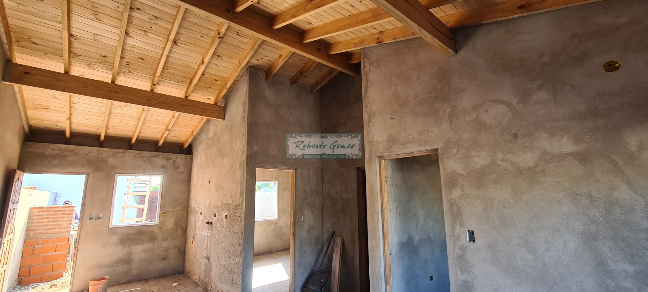 CHALET DE 3 AMBIENTES con 1/2 LOTE