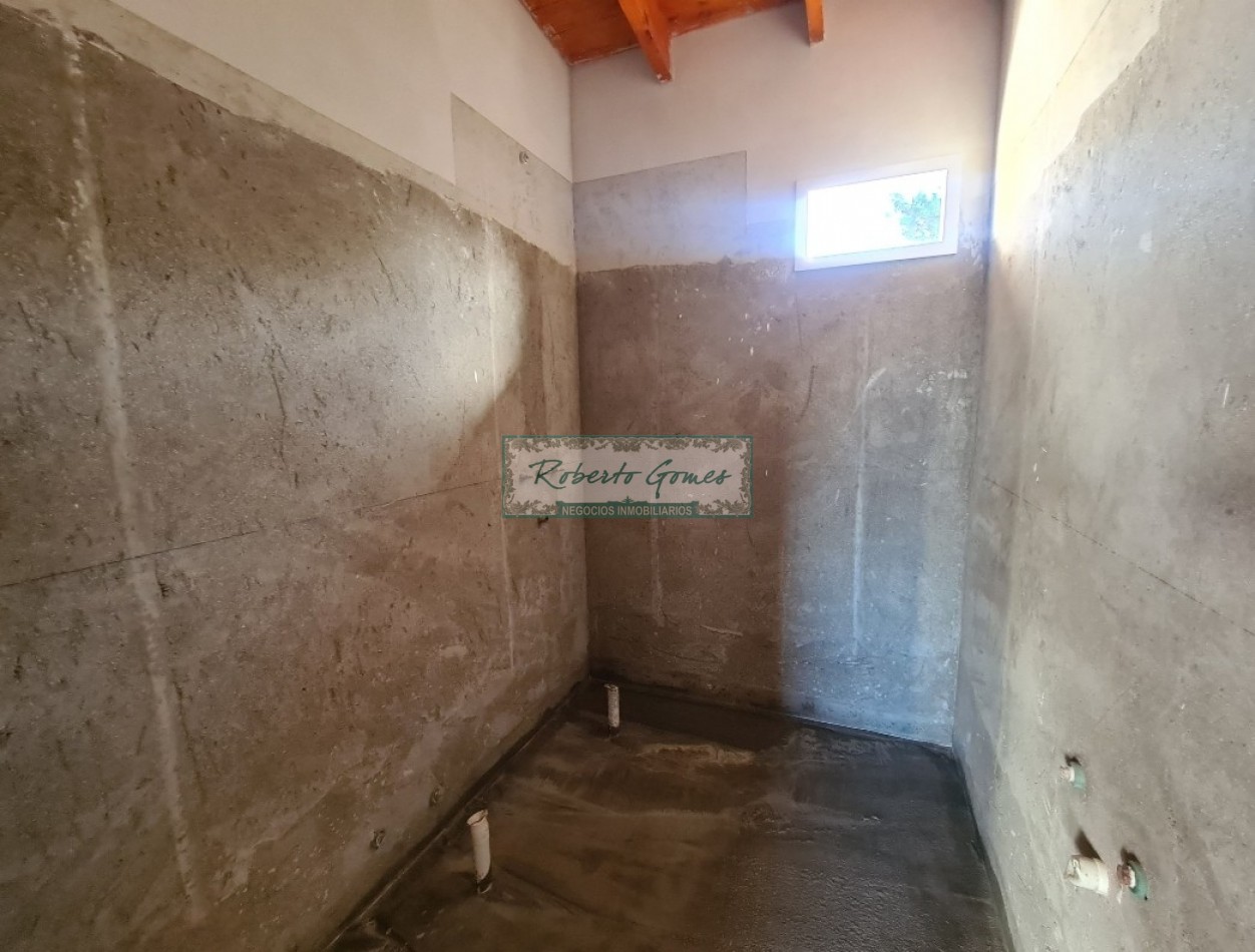 VENTA DE CHALET (de pozo) en linda zona de playas