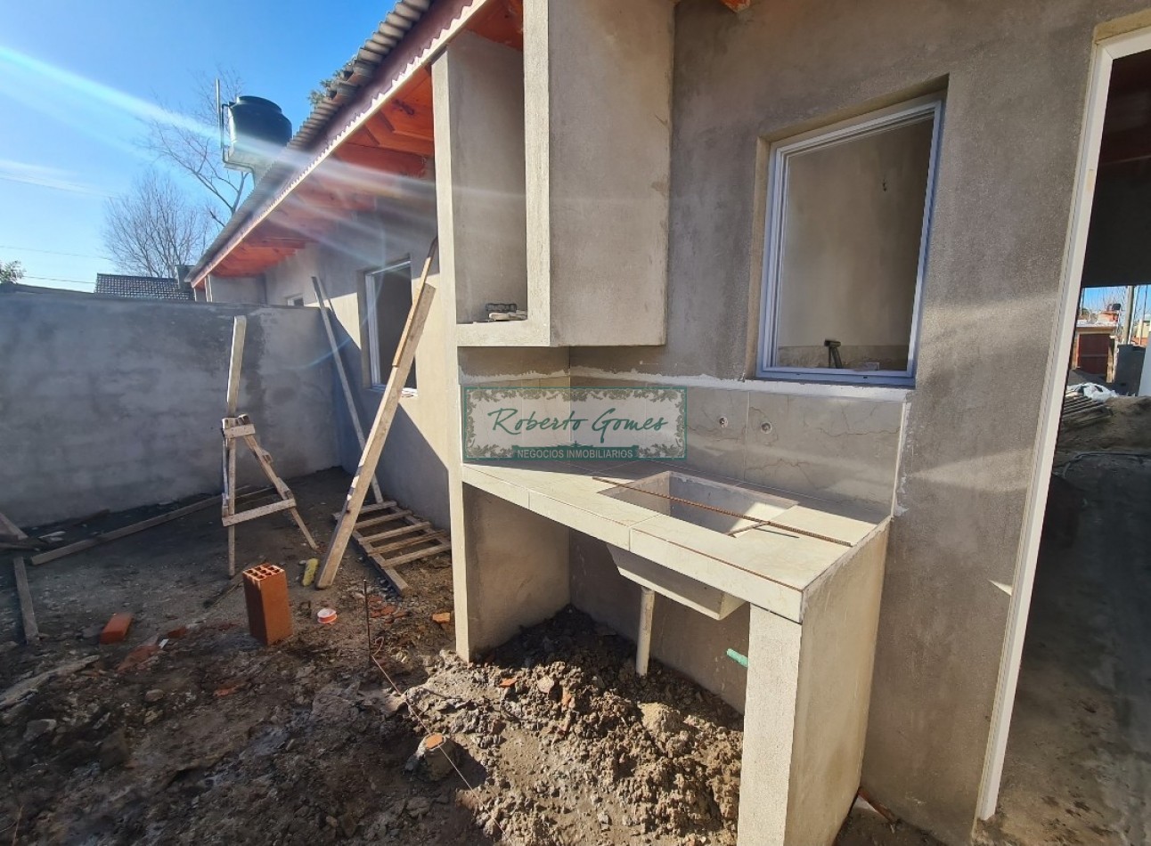 VENTA DE CHALET (de pozo) en linda zona de playas