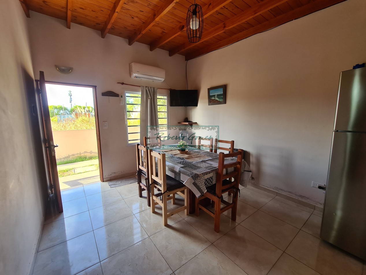 CHALET (ph) 3 AMBIENTES a metros de terminal Mar del Tuyu